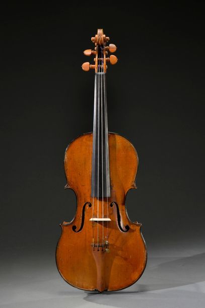 null Intéressant violon de Pierre LEPILLEUR fait à Paris en 1754 dont il porte l'étiquette...