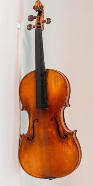 null Beau violon de l'école Derazey-Grandjon, portant l'étiquette originale de Justin...