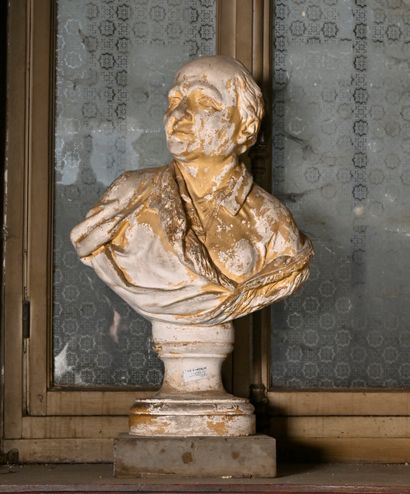 null Buste de Diderot en plâtre
H. 55 cm
Mauvais état