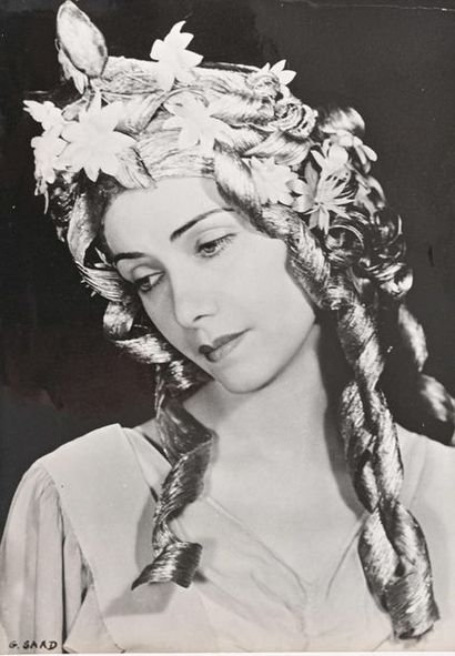 null Georges SAAD Portrait of the dancer Clothilde Sakharoff, 1938

Silver print...