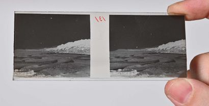 null Set of 338 stereoscopic negatives on glass, c. 1910 Landscapes, mountains, homes,...