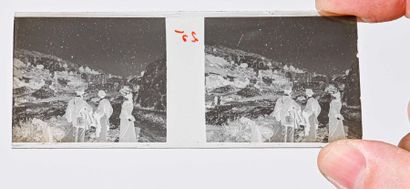 null Lot of 115 stereoscopic views on glass. 4.5 x 10.7 cm most in their original...
