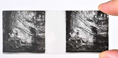 null Lot of about 500 stereoscopic views on glass in 4.5 x 10.7 cm format, c. 1920...