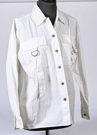 YVES SAINT LAURENT Variation. White cotton shirt, small collar, single-breasted,...