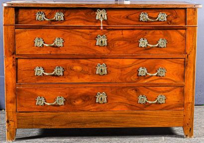 COMMODE fruitwood with four drawers

nineteenth century 

H. 89 cm W. 125 cm D. 52...