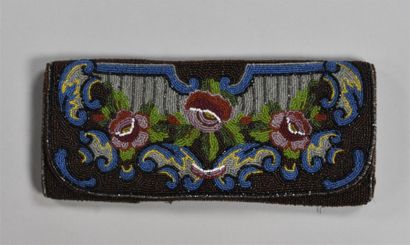 null Fifteen reticules and evening pouches mainly in bead embroidery, circa 1920...