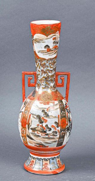 null JAPON, Kutani - Epoque MEIJI (1868-1912)
Vase balustre à haut col, à décor polychrome...