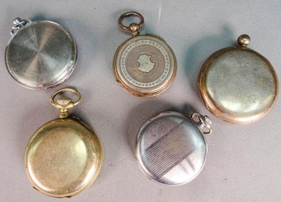 null Lot de montres de gousset en métal argenté, le cadran chiffrés romains ou arabes....