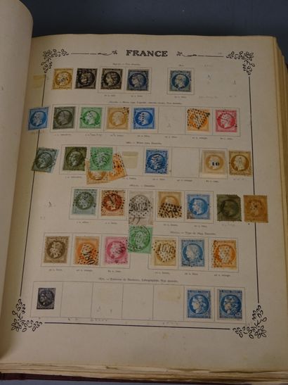 null Collection of world stamps, from the origins to 1940. The stamps are mostly...