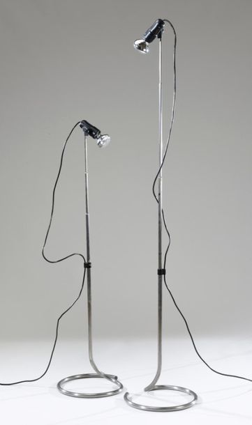 null Elio MARTINELLI (1921-2004) - MARTINELLI LUCE
Paire de lampadaires modèle "Tele",...