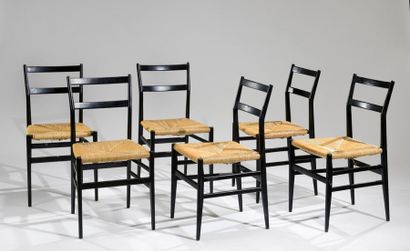 null Gio PONTI (1891-1979) - Edition CASSINA
Suite de six chaises modèle "Leggera"...