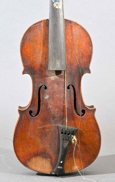 null Intéressant violon de Clément dont il porte l'étiquette manuscrite Clément Luthier...
