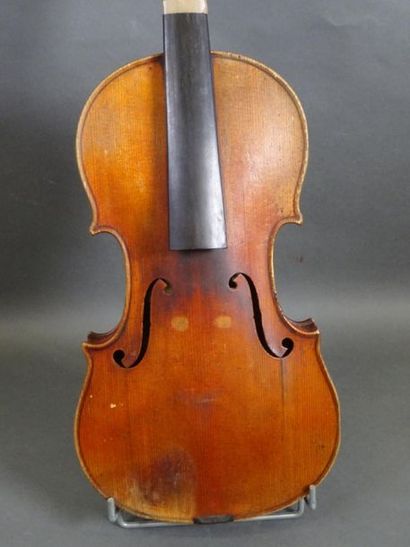 null Beau violon français fait vers 1900, portant une étiquette apocryphe d'Andréas...