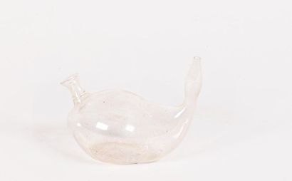 null Sick-bottle in glass 
19th century 
H. 10 cm W. 13 cm 