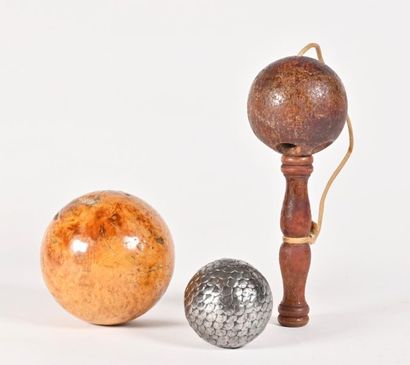 null Trophy? of a boxwood and studded ball from Lyon
We enclose a double box set