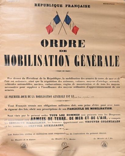 null FRANCE
Lot de 3 affiches Seconde Guerre mondiale 
Un ordre de mobilisation de...