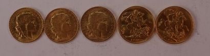 null Lot de cinq pièces or comprenant:
- trois pièces de 20F or au coq (1906 x 2;...
