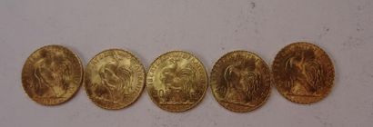 null Lot de cinq pièces en or de 20 Francs, Marianne (1909 x 4; 1912)
Poids : 32,3...
