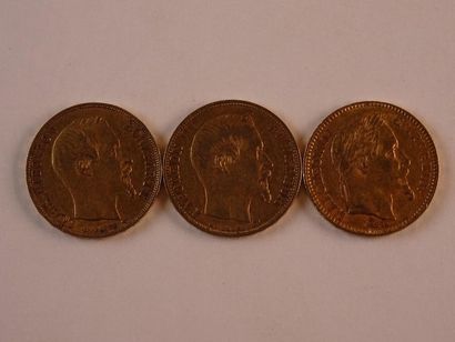 null Lot de trois pièces de 20 Francs or Napoléon III comprenant:
- deux pièces Napoléon...