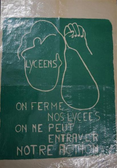 null Lycees - we close our lycees we can't hinder our action Silkscreen in green...