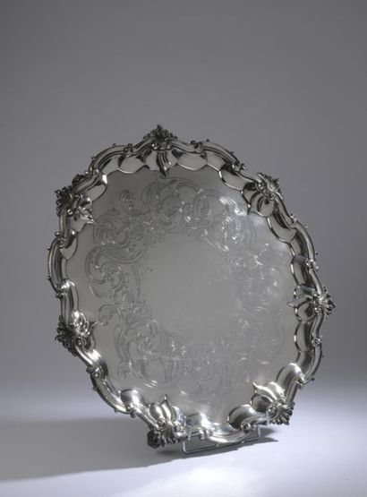 null Large round silver platter with contoured edges, scrolls and shell staples,...
