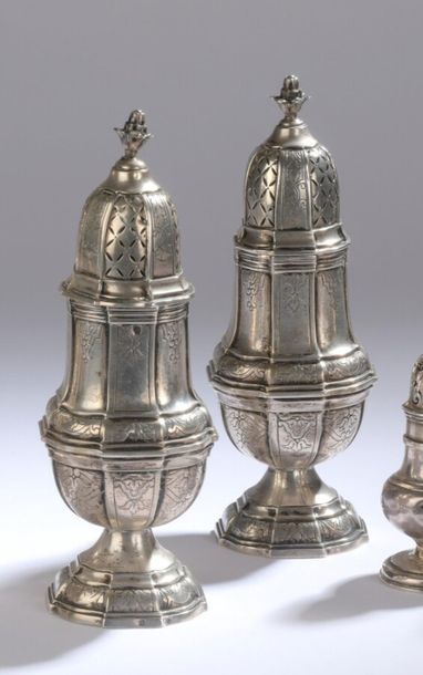 null Pair of 800 thousandths silver sprinklers on a pedestal, with sides decorated...