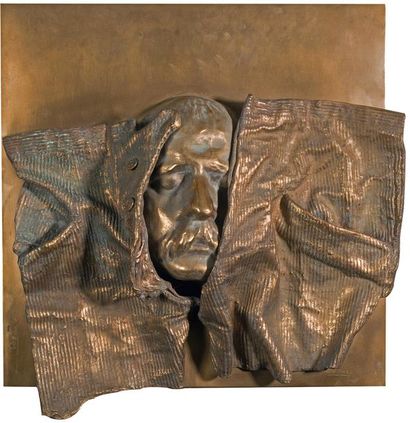 César (1921-1998) 
Masque culotte de velours, 1972
Épreuve en bronze doré, signée...