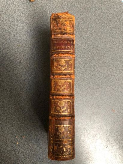 null Bibliographie médicinale raisonnée Ganeau, Paris, 1761

One volume