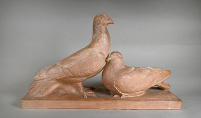 null Henri BARGAS (XXème) 
Les deux colombes
Epreuve en terre cuite, signée sur la...