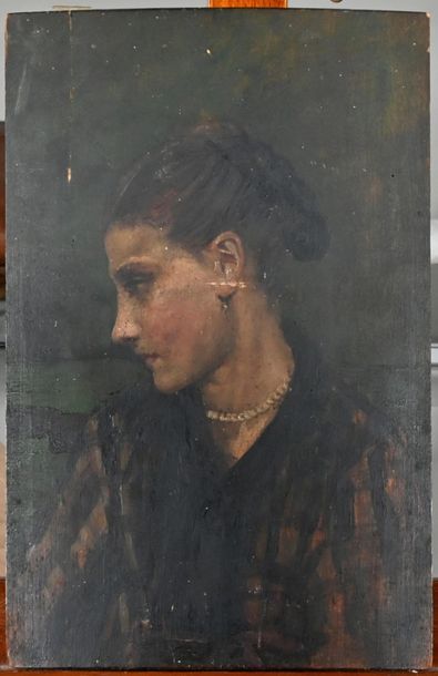 null Ecole ITALIENNE du XIXème siècle
Portrait de femme de profil 
Huile sur panneau,...