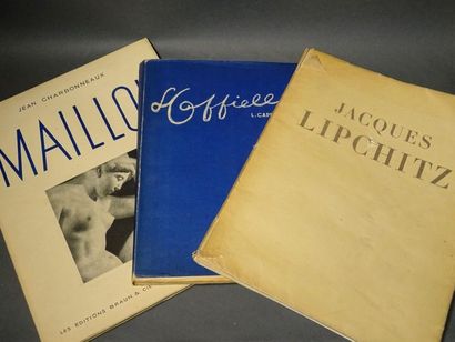 null [ARTISTS]
Lot of three books including: 
 - Jacques LIPCHITZ by Maurice Raynal,...