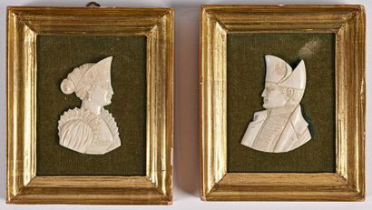 null Napoleon I and Empress Josephine Carved ivory plaque 

H. 6 cm - W. 4 cm

nineteenth...