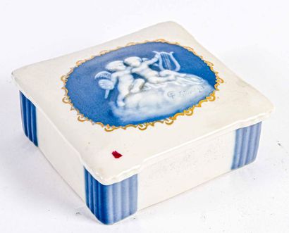 null LIMOGES - THARAUD Camille (1878-1956) Rectangular enamelled porcelain box with...
