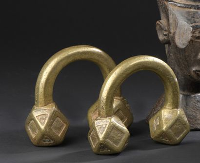 null Pair of pegs, Mali 

Two pretty pegs with hexagonal ends finely decorated with...