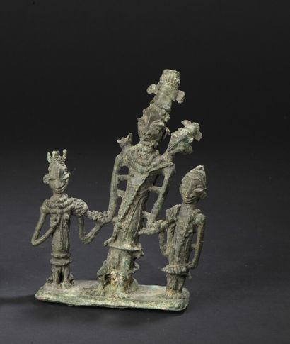 null Yoruba altar piece, Nigeria 

Beautiful composition of a set of mother and child...