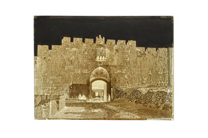 FELIX BONFILS JERUSALEM, PORTE ST ETIENNE 1867-1875

Négatif au collodion sur plaque...