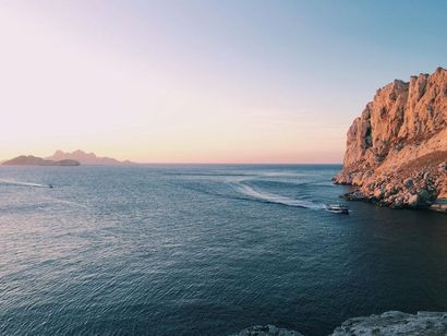 Mona Grid Calanques

Monkey Bay

40 x 60