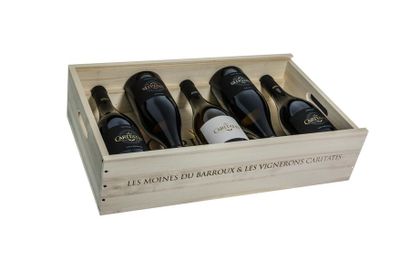 null Prestige box

5 bottles: 1 bottle "Abbayes" white 2017, 2 Lux red, 1 Lux white,...