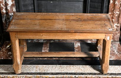 null Rustic oak bench 

As it stands