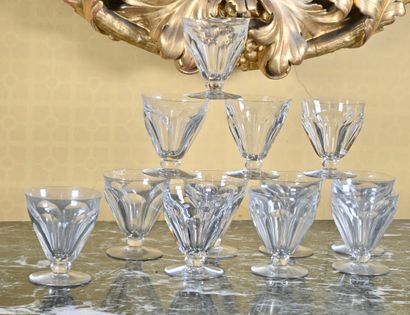 null BACCARAT, Harcourt model

Suite of twelve water glasses in cut crystal with...