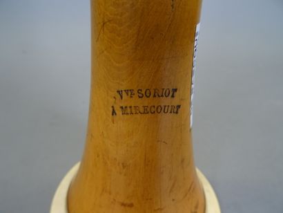 null Clarinet in B flat by the widow Soriot in Mirecourt, four parts in boxwood,...