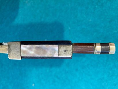 null Violin bow from the workshop of Dominique Peccatte, made of bee wood, mounted...