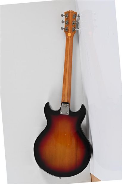 null Guitar EKO Double Cut Florentin, year 1970, Italy, 2 pickups, sunburst with...