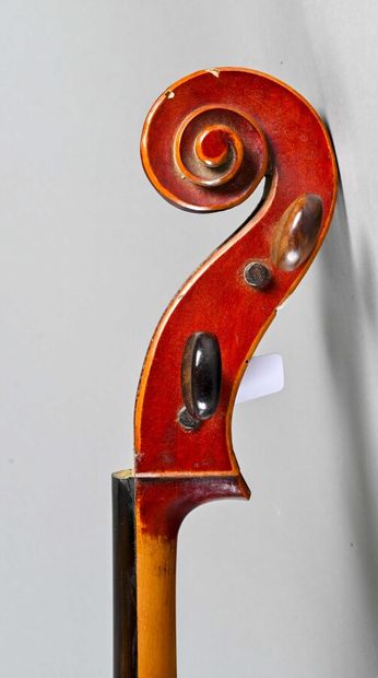 null Cello made in the workshop of Jérôme Thibouville Lamy, famous Vosgian model...