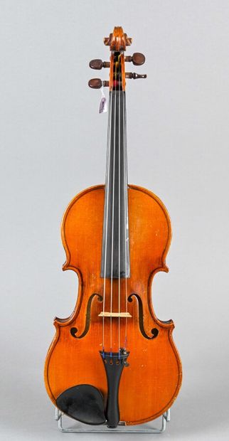  3/4 violin signed Matteo Goffriller, made in Mirecourt around 1920. Two-piece back...