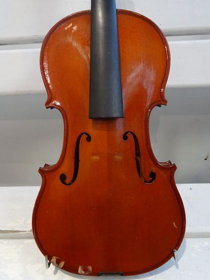null Violin from the Collin Mézin fils workshop, made in Mirecourt around 1930, label...