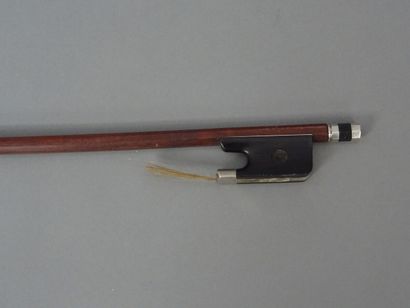 null Cello bow of the Bazin school, made of bee wood and mounted in nickel silver

To...