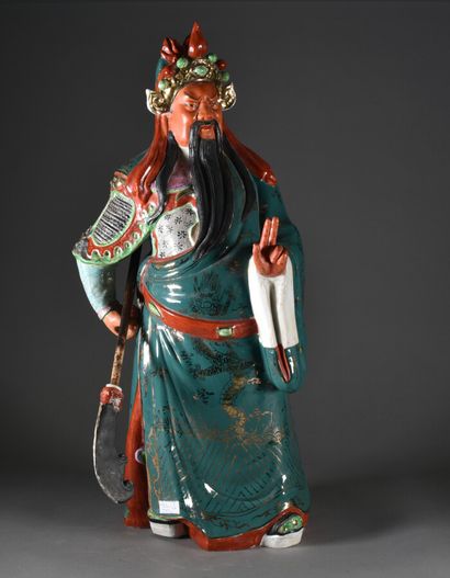 null CHINE - XXe siècle

Guan Yu, grand sujet en porcelaine polychrome

Cachet en...