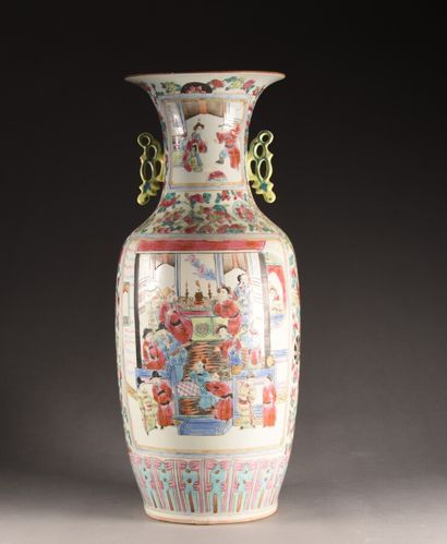 null CHINA - 20th century

A large polychrome porcelain baluster vase decorated with...