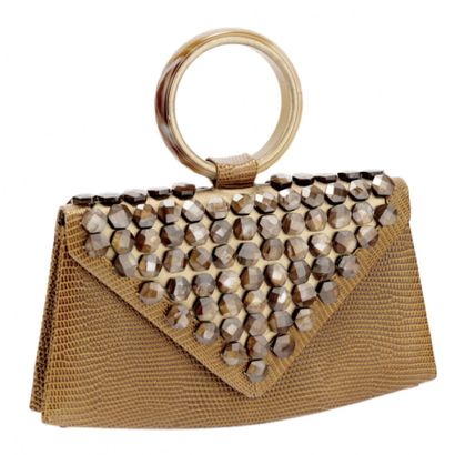 null DANIELE CORNAGGIA

Petit sac pochette en lézard beige, fermoir aimanté sous...